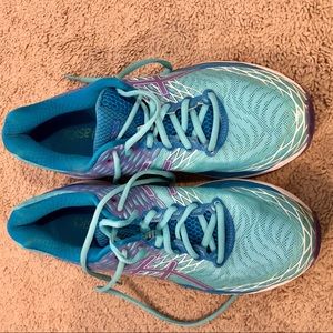 ASICS Gel-Nimbus 18 women’s running shoes